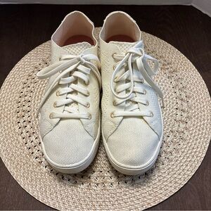 L.L. Bean Sneakers Womens 9M Ivory Lace Up Casual Eco Bay stretch Knit Shoes